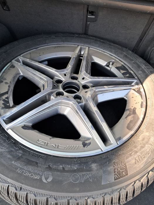 MERCEDES Оригинални джант AMG 20и