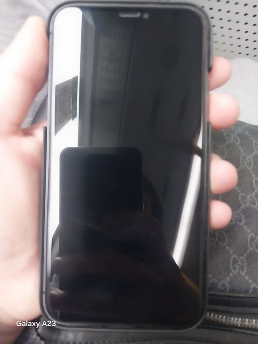 Продам Аефон 11. 64гб акуммолятор 100%