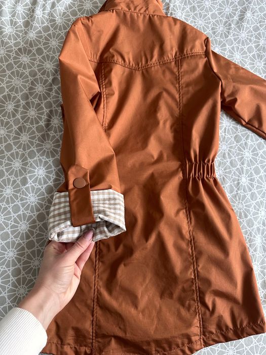 Дамско преходно яке