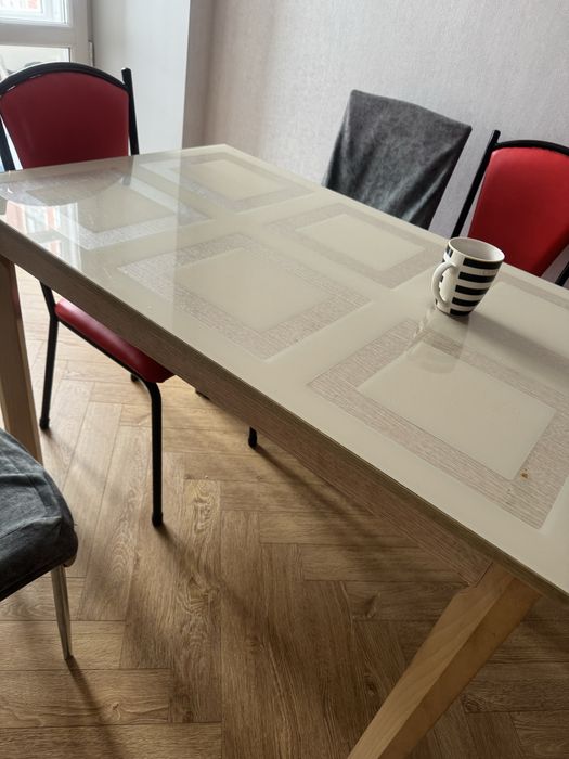 Стол кухонный российский