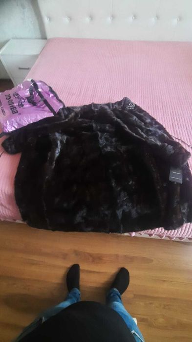 Продам норковую шубу