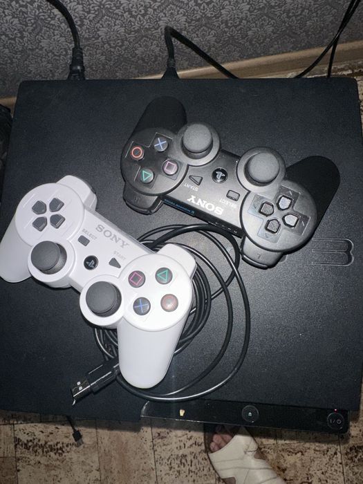 Ps3 slim+12 игр 2 джойстика