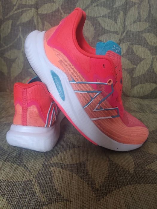 Дамски маратонки New Balance