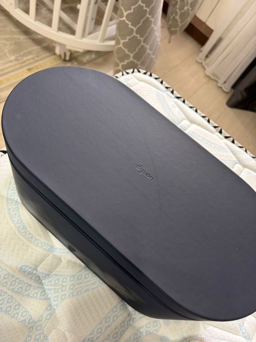 Dyson стайлер синий