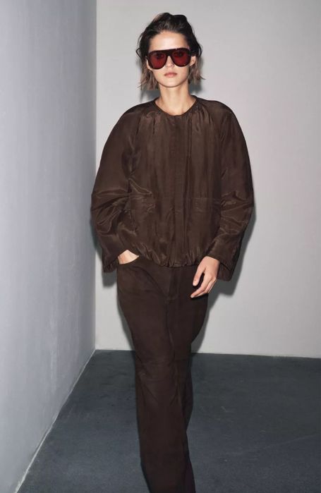 Дамско яке Zara с обло деколте