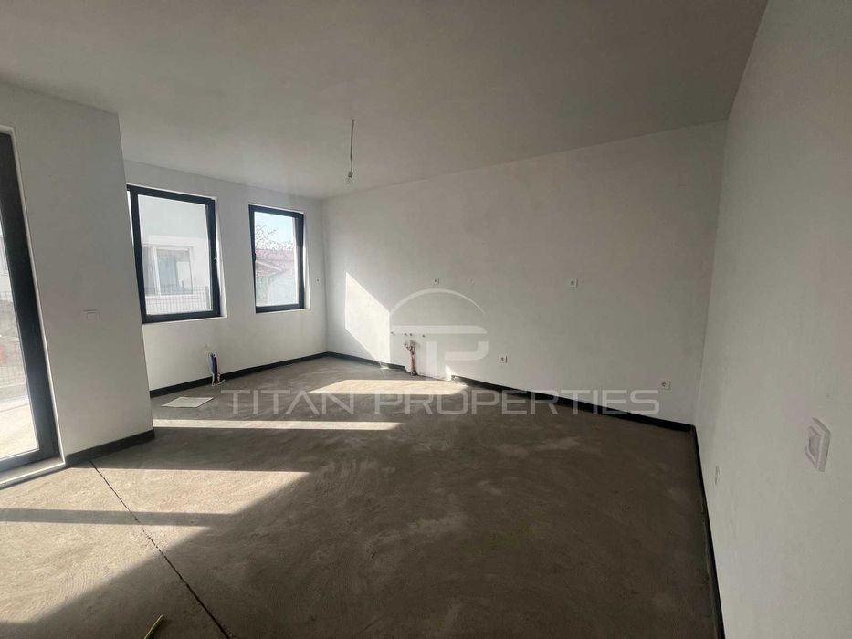 Продава се Къща в Пловдив, Тракия - 290 кв.м за 1345 €/кв.м - Снимка #4