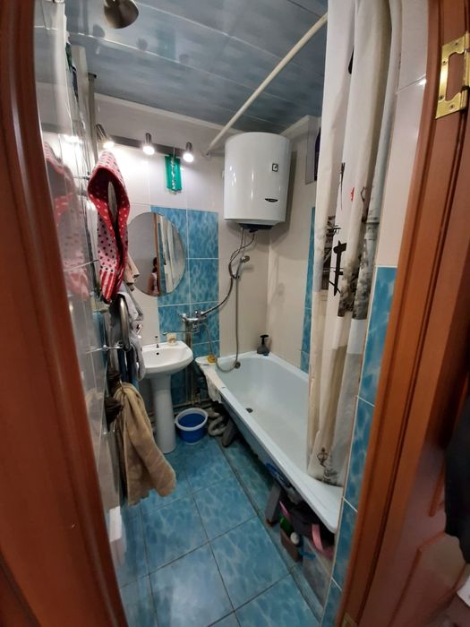 Продается 3-комн (4-88, 6 эт)