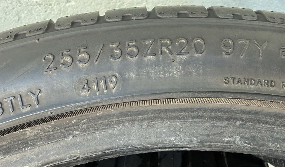 2бр 255/35/20 на 6мм с 19дот