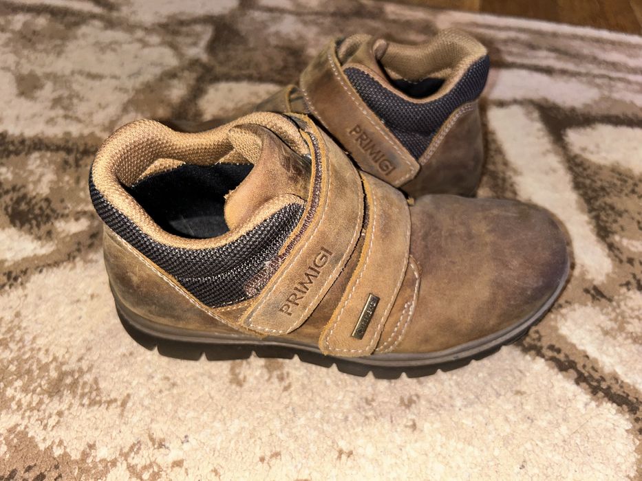 Ghete Primigi nr. 31