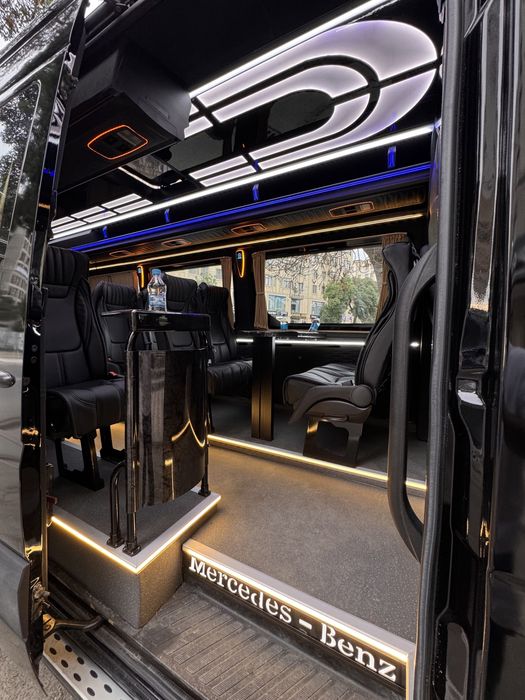 Mercedes benz SPRINTER