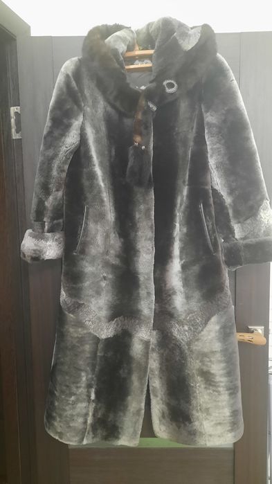 Продам шубу      .