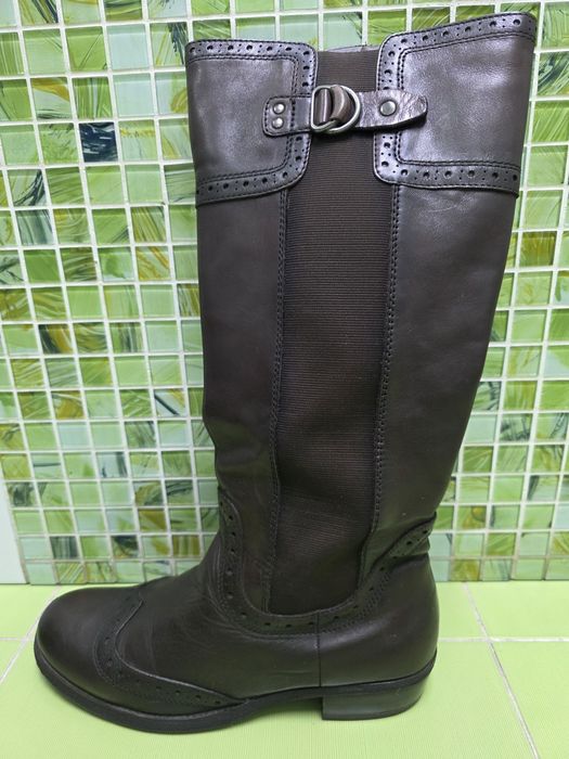 Женские сапоги 39р Carnaby