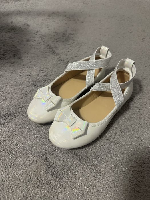 Balerini fetita albi