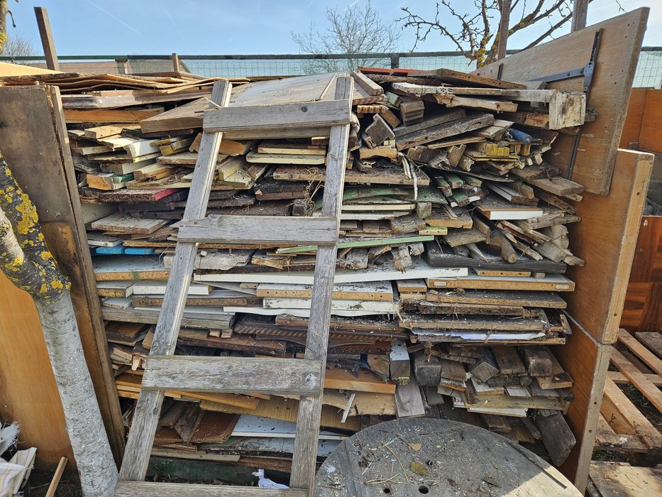 Lemne de foc [ deșeu ]