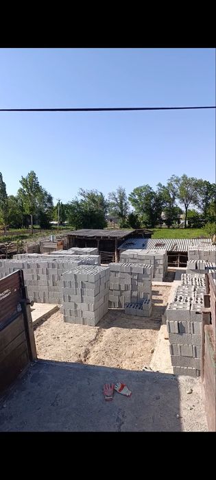 Пескоблок стеные заборные кирпич