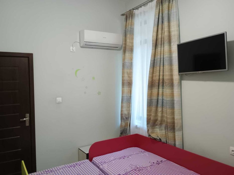 Тристаен апартамент под наем Бургас, Ветрен