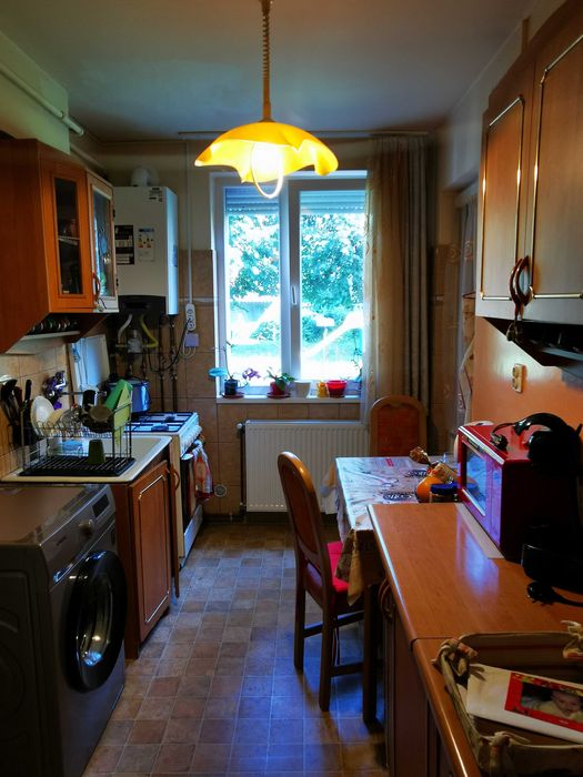 Inchiriez apartament 2 camere Aleea Savinesti