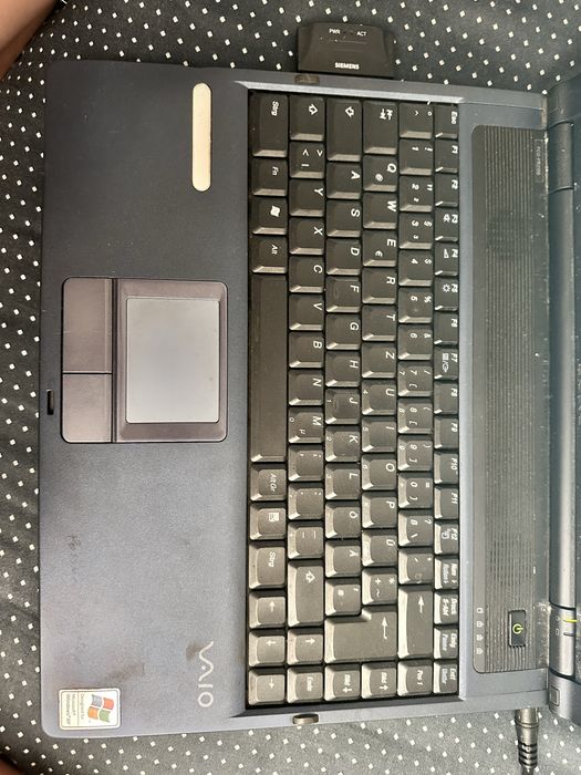 Ретро лаптоп sony vaio pcg 9L1M