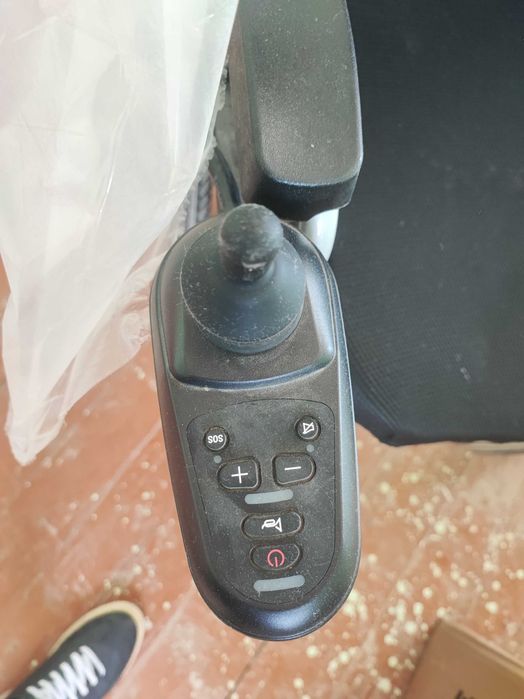 Инвалидная электрический коляска