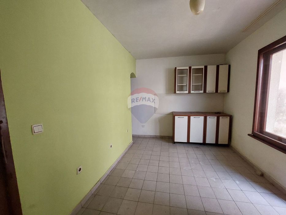 Продава се Многостаен апартамент в Варна, Операта - 150 кв.м за 2067 €/кв.м - Снимка #12