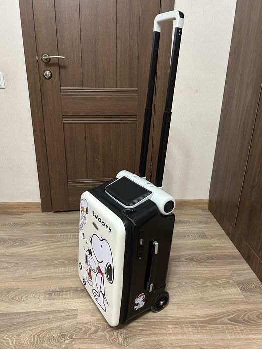 Продам чемодан коляску