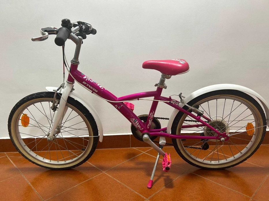 Bicicletă fete B’Twin Mistigirl 500 (Dechatlon) - Roți 20 inch, Stare Excelentă