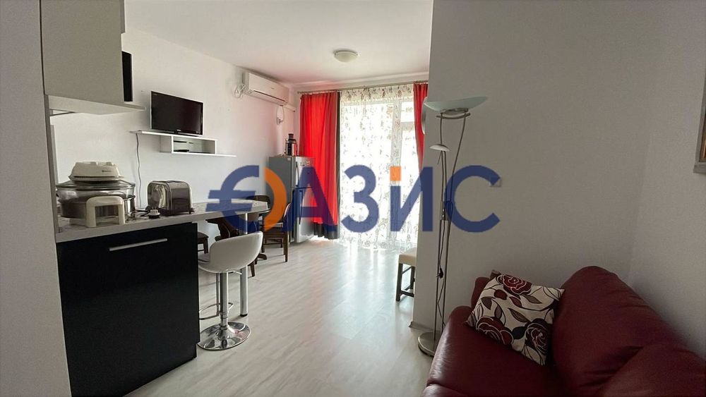 Апартамент с 2 спални в комплекс Съни Дей 6, Слънчев Бряг, България,