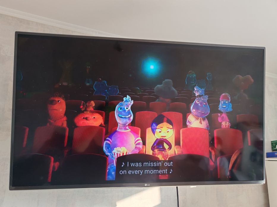 Продам смарт тв в хорошем состоянии