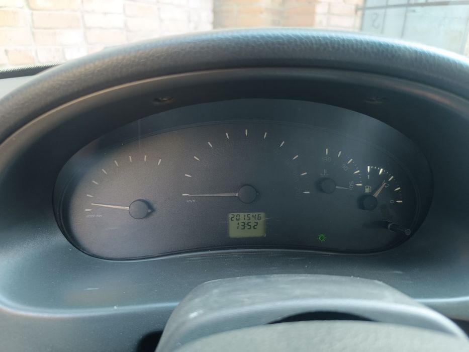 Продам Приору 2009 год