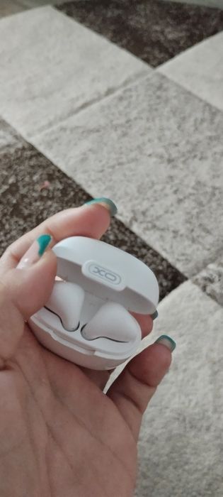 Căști  wireless  tws l12 Bluetooth 5.0.TOUCH COMPATIBILE  Android  , IOS ALB ADEN