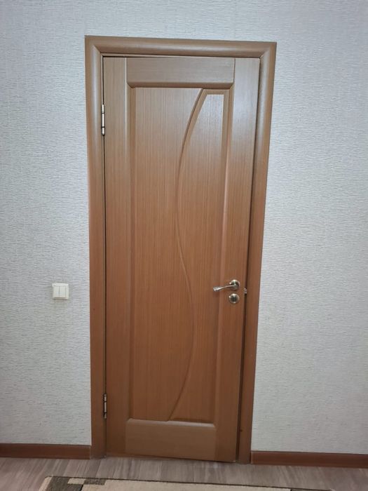 Продаётся добротные двери