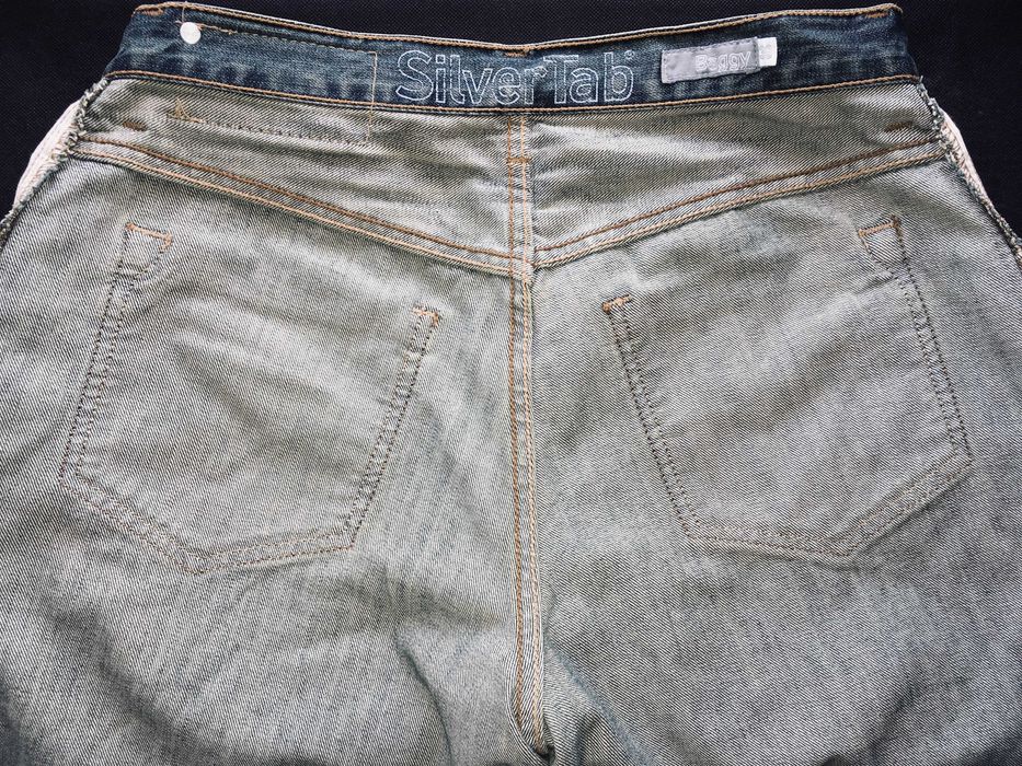 VINTAGE 2008 Made in Mexico LEVI'S® SilverTab® BAGGY Jeans — W31⅓ L34