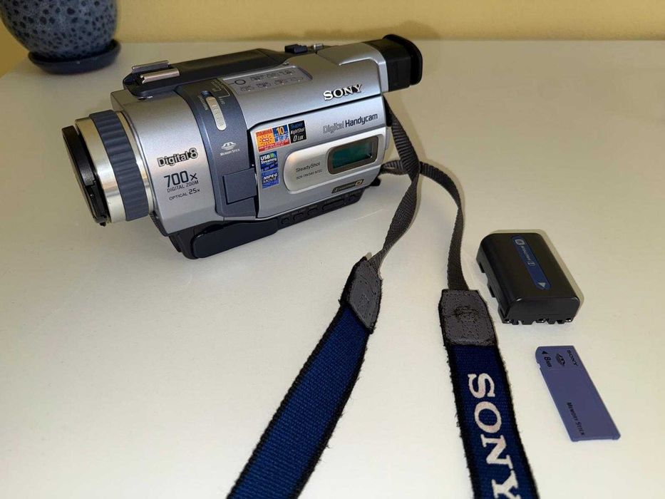 Camera video Sony dcr trv340 mint condition