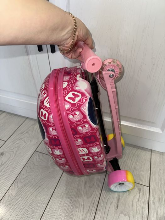 Продам самокат новый