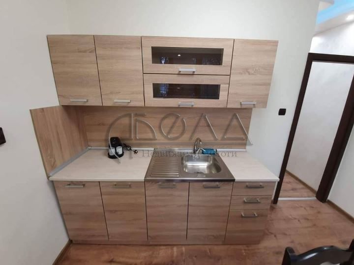 Продава се Двустаен апартамент в София, Толстой - 65 кв.м за 2139 €/кв.м - Снимка #2