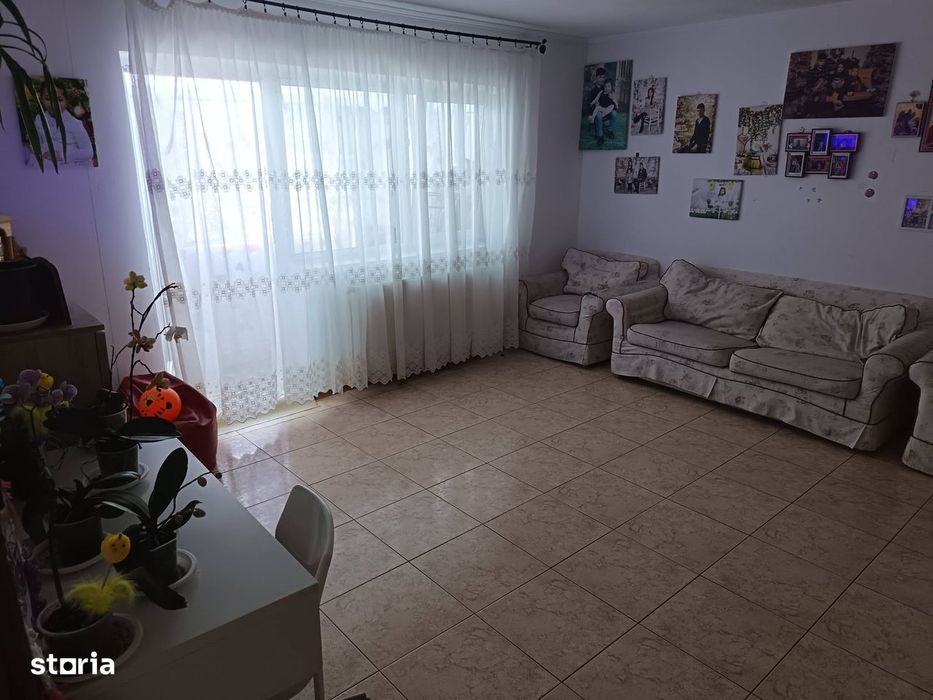 Apartament trei camere - 83mp - Liceul Pedagogic