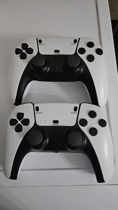 Consola jocuri retro