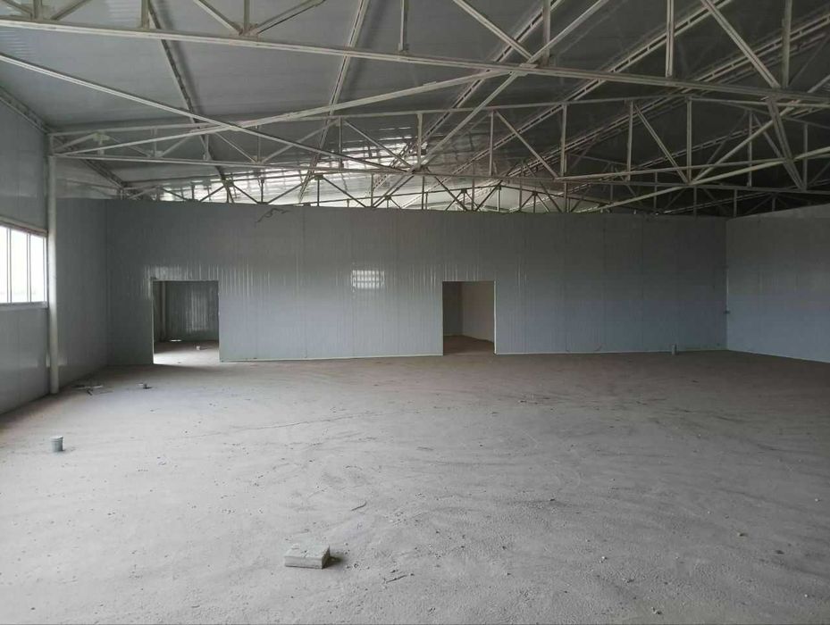 Продаётся производственный склад.