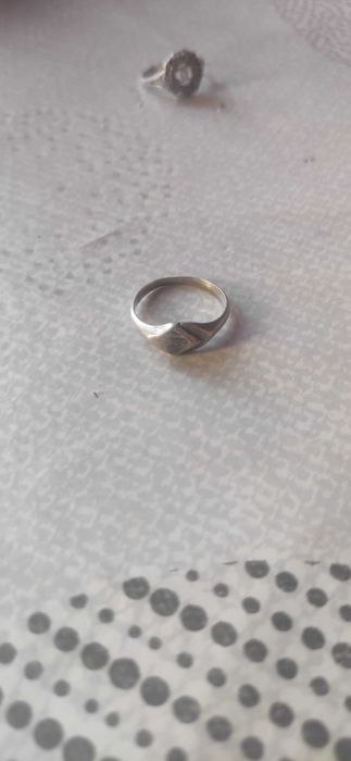 Сребарни пръстени