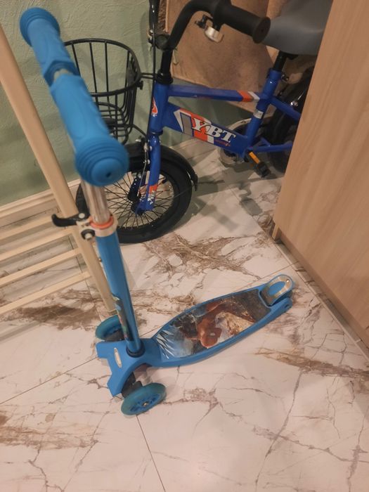 Продам велосипед и самокат