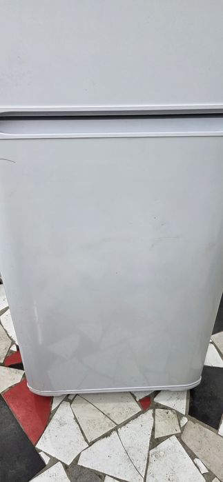 Продам холодильник Бирюса