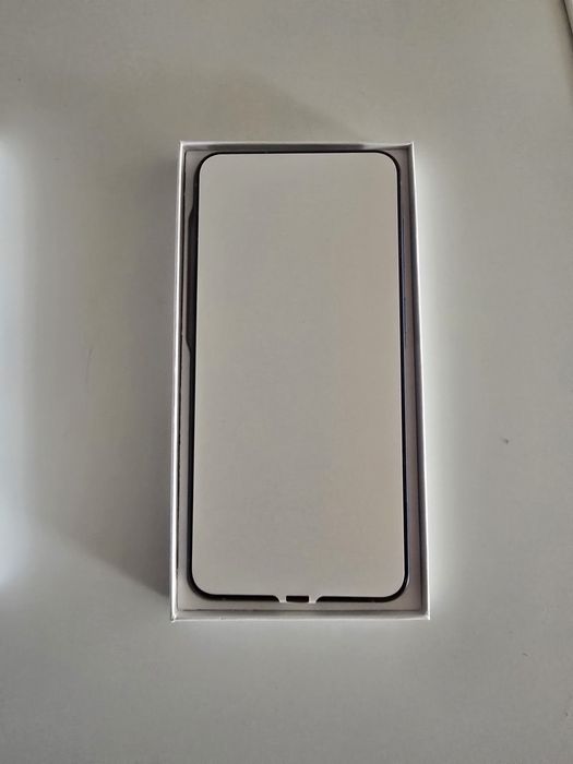 Vând Samsung A57 5G 128gb