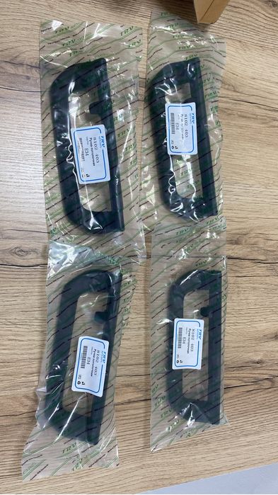 Ручка потолка (черные) BMW E34 (TRV)