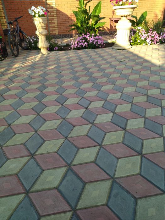 Продам брусчатку 50*50*6