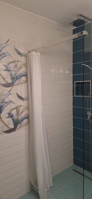 Inchiriez apartament in regim holelier