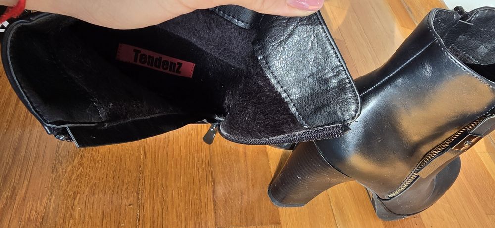 Дамски боти обувки на ток