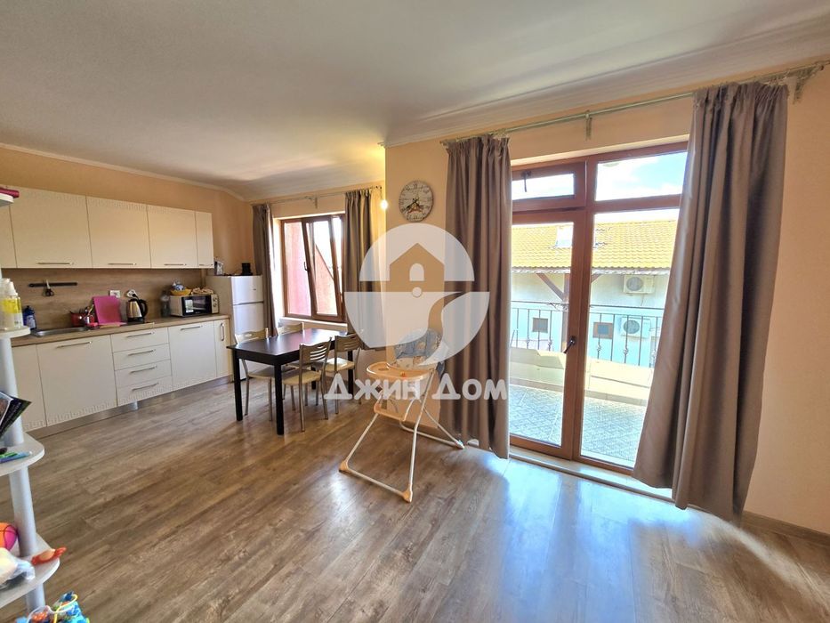 Продава се Двустаен апартамент в с. Равда, Област Бургас - 80 кв.м за 1124 €/кв.м - Снимка #1