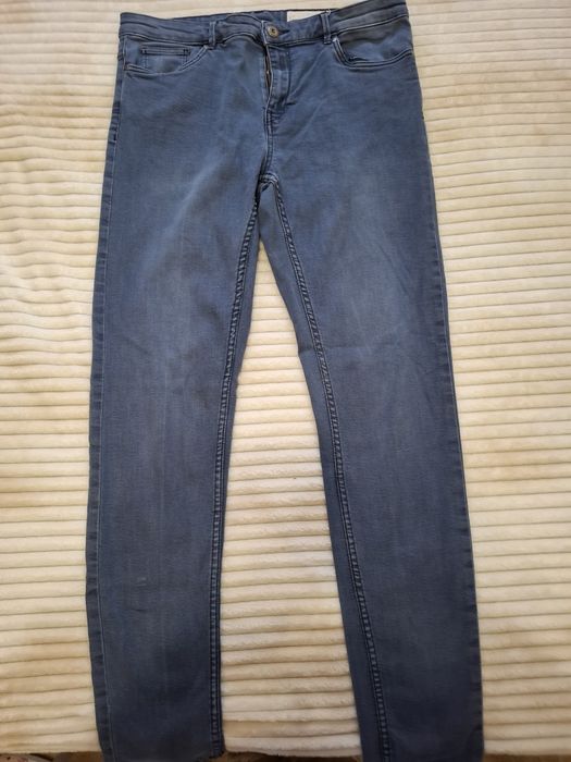 Запазени Дамски дънки..