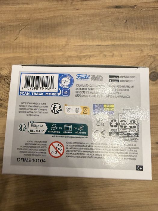 Naruto Funko Pop + Protectors