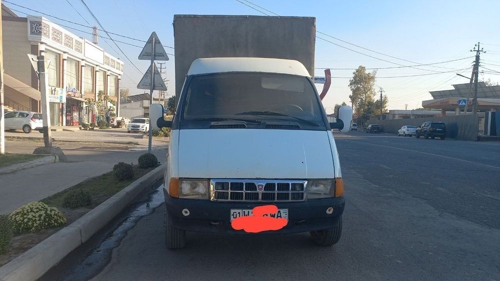 Газел 1998 йили 
узунлиги 4,20
 буйи 180 
ени 2 метр 
мошни нахадув,ка